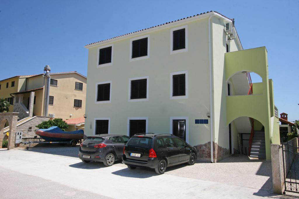 Apartments & Rooms Lo & Mar Medulin Extérieur photo