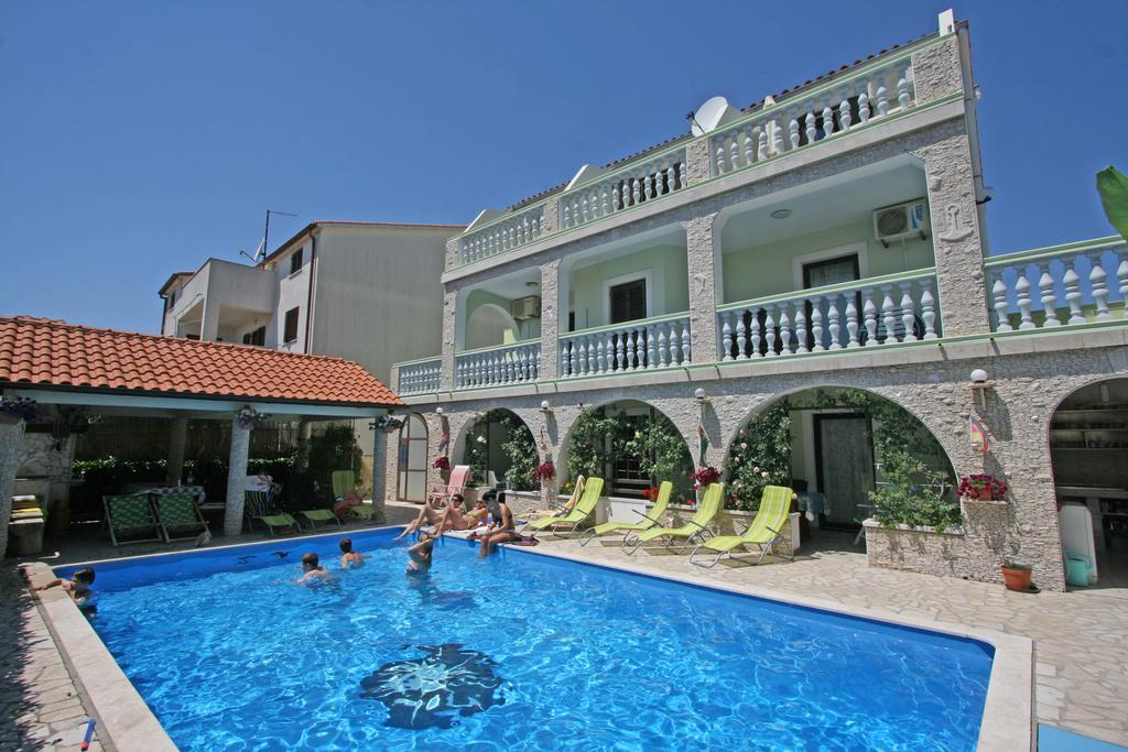 Apartments & Rooms Lo & Mar Medulin Chambre photo
