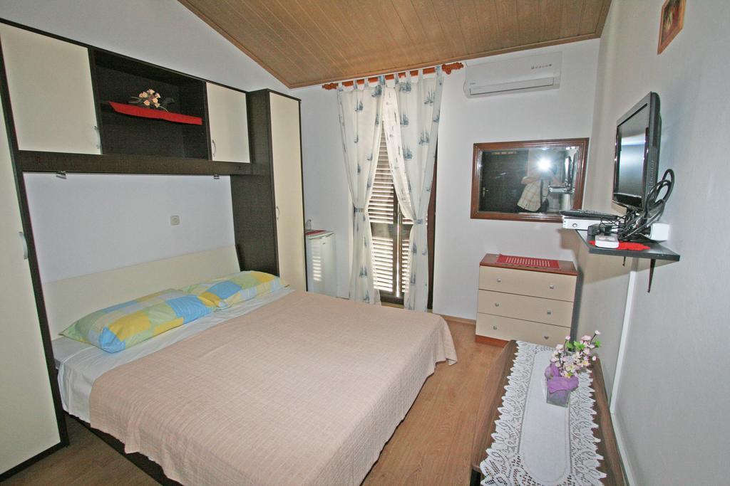 Apartments & Rooms Lo & Mar Medulin Extérieur photo