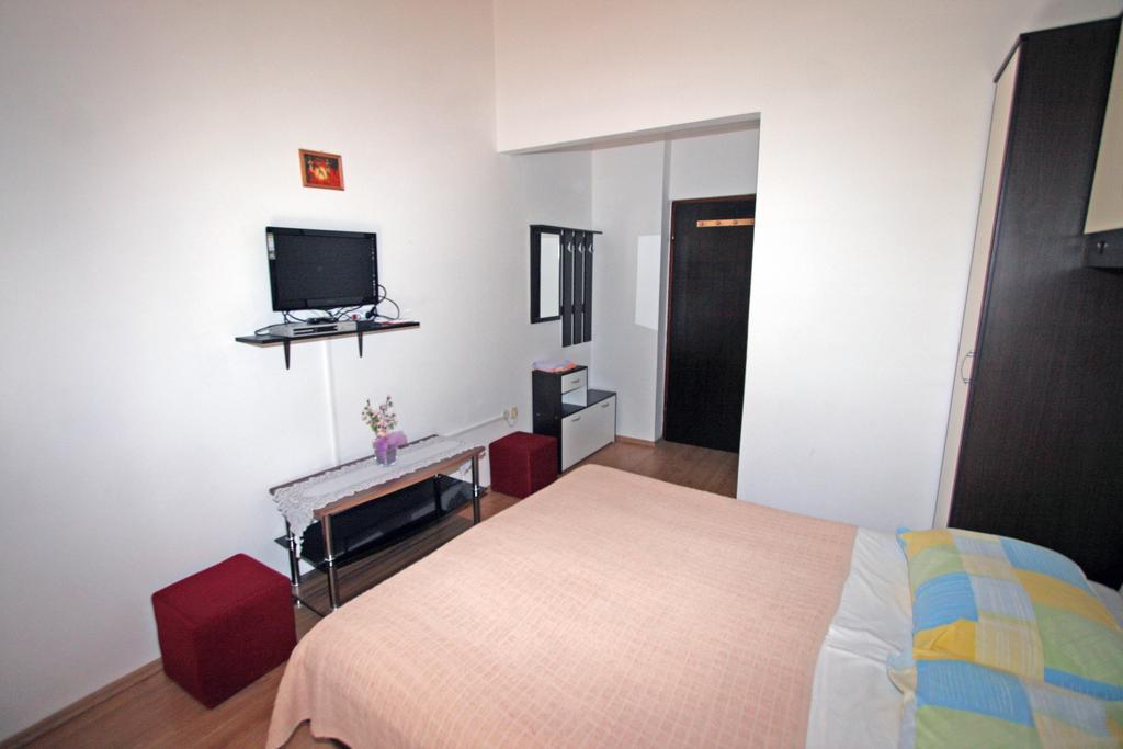 Apartments & Rooms Lo & Mar Medulin Extérieur photo